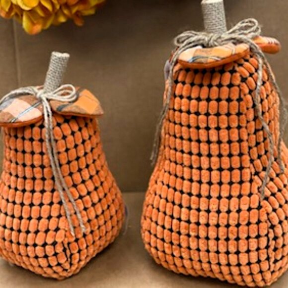 Fall Plaid Gourd Pumpkins- Set of 2 - Picture 4 of 5